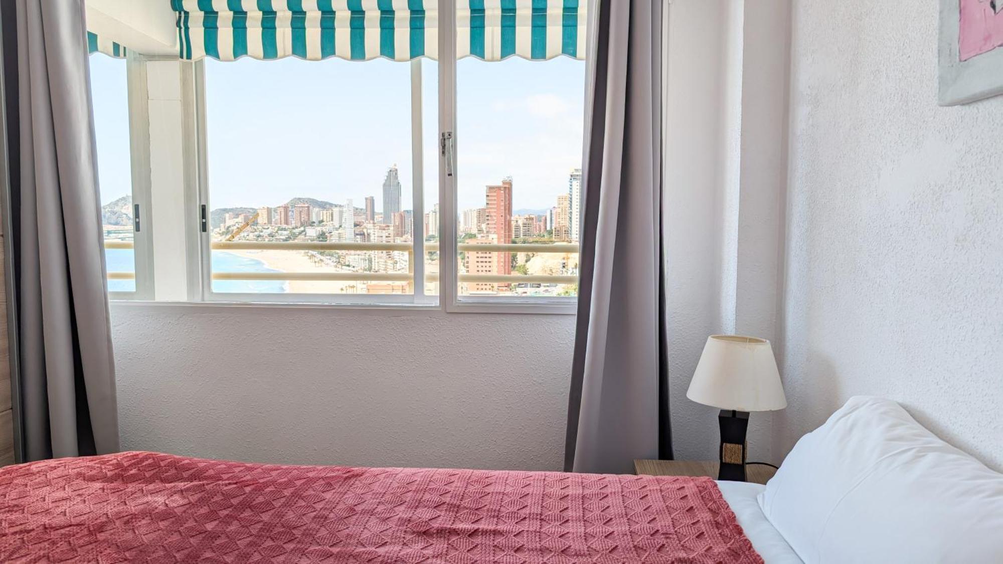 Pintor Sorolla Sea Front Apartment Μπένιντορμ Εξωτερικό φωτογραφία